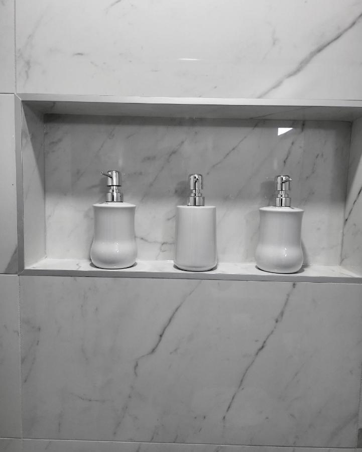 Luxury Suite In Calgary Nw Kültér fotó